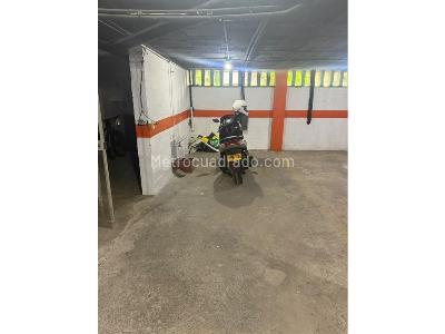 Apartamento de 2 alcobas en venta en La Castellana, Medellín, 69 m² · foto 14 de 14
