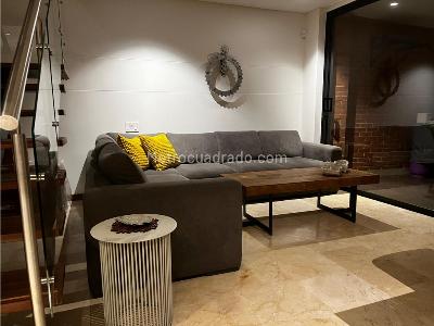 Casa de 3 alcobas en venta en La Calleja, Envigado, 202 m² · foto 17 de 20