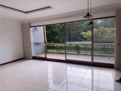 Apartamento en venta en La Frontera, Envigado · foto 2 de 16