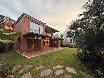 Casa de 3 alcobas en venta en La Calera, Medellín, 600 m² · foto 2 de 20