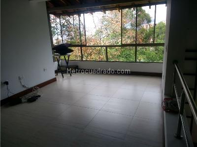 Casa de 5 alcobas en venta en El Poblado, Medellín, 450 m² · foto 14 de 20