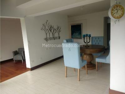 Casa de 5 alcobas en venta en El Poblado, Medellín, 450 m² · foto 7 de 20
