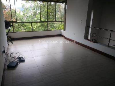 Casa de 5 alcobas en venta en El Poblado, Medellín, 450 m² · foto 9 de 20