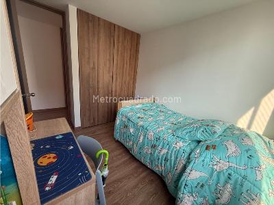 Apartamento de 3 alcobas en venta en El Triannon, Envigado, 84 m² · foto 10 de 14