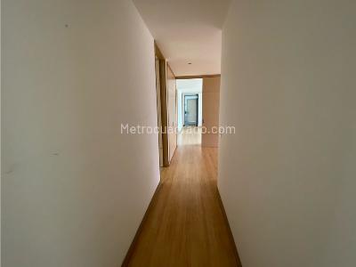 Apartamento de 3 alcobas en venta en El Poblado, Medellín, 187 m² · foto 5 de 19