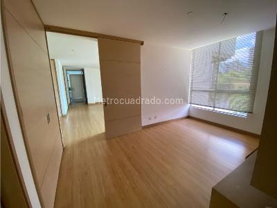 Apartamento de 3 alcobas en venta en El Poblado, Medellín, 187 m² · foto 7 de 19