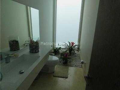 Casa de 5 alcobas en venta en Las Palmas, Medellín, 853 m² · foto 13 de 20