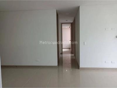 Apartamento de 3 alcobas en venta en Camino Verde, Envigado, 70 m² · foto 4 de 19