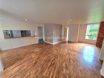 Apartamento de 4 alcobas en venta en Los Balsos Poblado, Medellín, 101 m² · foto 6 de 12