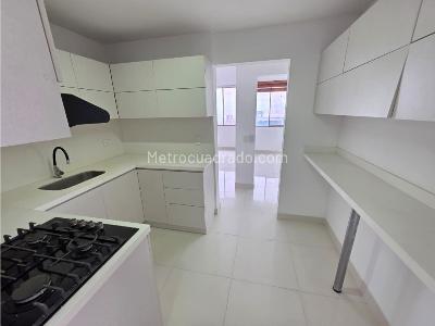 Apartamento en venta en El Poblado, Medellín · foto 5 de 20