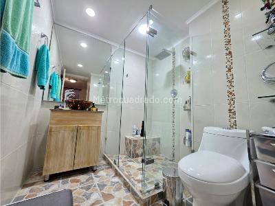 Apartamento en venta en El Poblado, Medellín · foto 12 de 20