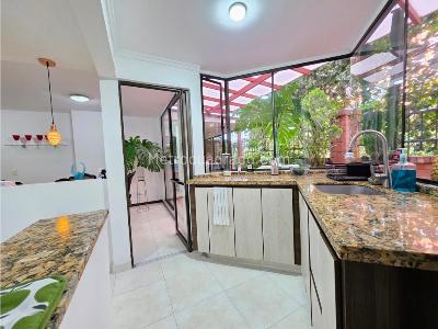 Apartamento en venta en El Poblado, Medellín · foto 5 de 20
