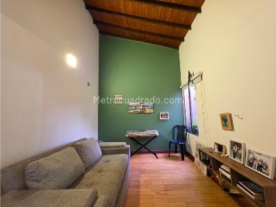 Casa de 3 alcobas en venta en El Poblado, Medellín, 316 m² · foto 11 de 20