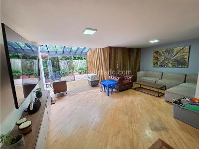 Casa de 3 alcobas en venta en El Poblado, Medellín, 316 m² · foto 6 de 20