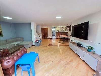 Casa de 3 alcobas en venta en El Poblado, Medellín, 316 m² · foto 8 de 20