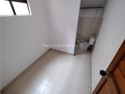 Apartamento de 3 alcobas en venta en Laureles, Medellín, 130 m² · foto 19 de 20