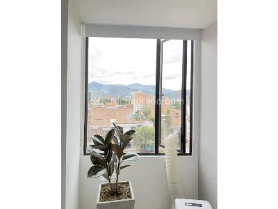 Apartamento de 3 alcobas en venta en Florida Nueva Estadio, Medellín, 100 m² · foto 13 de 16