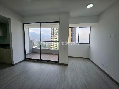 Apartamento en arriendo en Las Palmas, Medellín · foto 3 de 15
