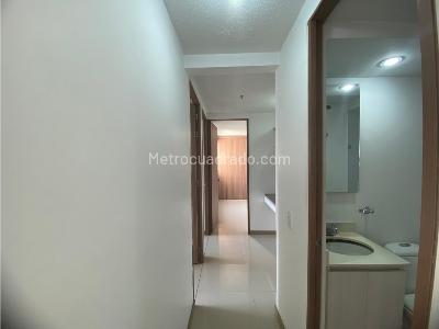 Apartamento de 3 alcobas en venta en Santa Ana, Bello, 60 m² · foto 11 de 20