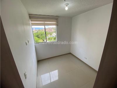 Apartamento de 3 alcobas en venta en Santa Ana, Bello, 60 m² · foto 14 de 20