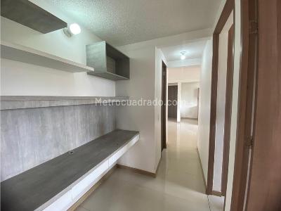 Apartamento de 3 alcobas en venta en Santa Ana, Bello, 60 m² · foto 15 de 20
