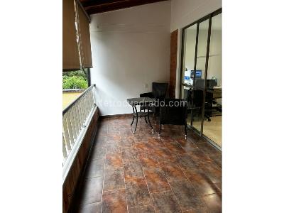 Casa de 3 alcobas en venta en Cumbres, Envigado, 160 m² · foto 8 de 16