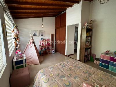 Casa de 3 alcobas en venta en Cumbres, Envigado, 160 m² · foto 11 de 16