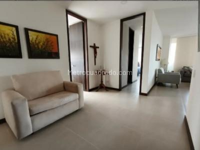 Apartamento de 3 alcobas en venta en Santa María De Los Ángeles, Medellín, 137 m² · foto 4 de 17