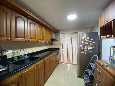 Casa de 4 alcobas en venta en El Dorado, Envigado, 130 m² · foto 6 de 20