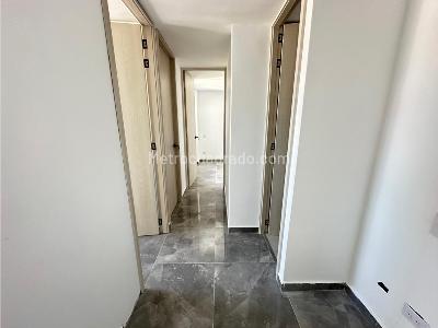 Apartamento de 3 alcobas en venta en Santa Ana, Bello, 55 m² · foto 11 de 19