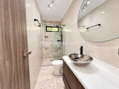 Casa en venta en Loma Del Escobero, Envigado · foto 13 de 16