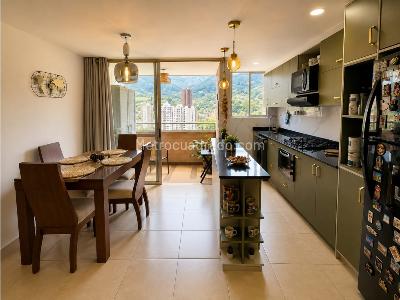 Apartamento de 3 alcobas en venta en La Doctora, Sabaneta, 74 m² · foto 2 de 12