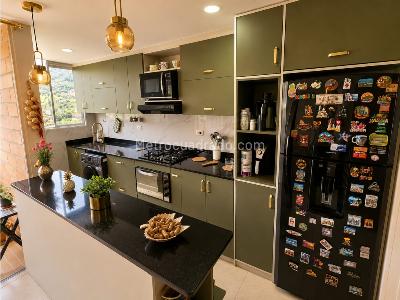 Apartamento de 3 alcobas en venta en La Doctora, Sabaneta, 74 m² · foto 4 de 12