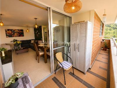 Apartamento de 3 alcobas en venta en La Doctora, Sabaneta, 74 m² · foto 7 de 12