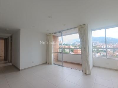 Apartamento de 3 alcobas en venta en El Dorado, Envigado, 86 m² · foto 2 de 20