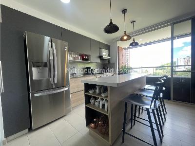 Apartamento de 3 alcobas en venta en Asdesilla, Sabaneta, 83 m² · foto 6 de 20