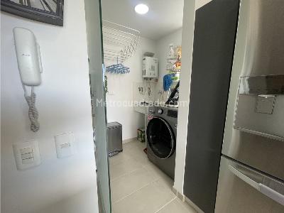 Apartamento de 3 alcobas en venta en Asdesilla, Sabaneta, 83 m² · foto 10 de 20
