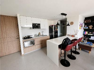 Apartamento de 2 alcobas en venta en Pan De Azucar, Sabaneta, 72 m² · foto 2 de 10