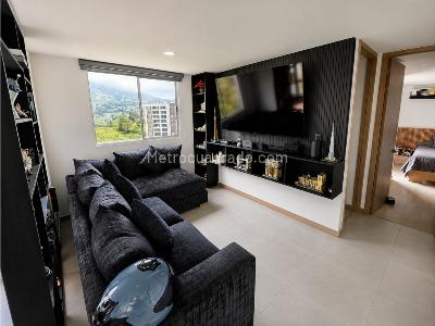 Apartamento de 2 alcobas en venta en Pan De Azucar, Sabaneta, 72 m² · foto 6 de 10