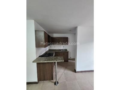 Apartamento de 3 alcobas en arriendo en Suramerica, Itagüí, 72 m² · foto 5 de 12