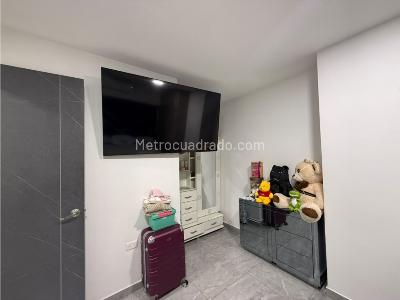 Apartamento de 3 alcobas en venta en Belen, Medellín, 120 m² · foto 11 de 15