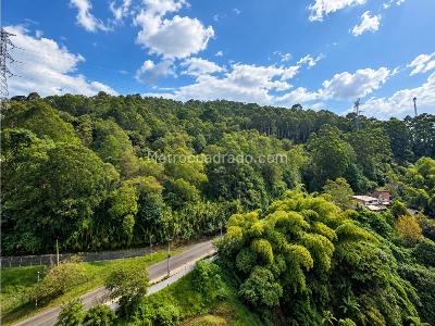 Apartamento en venta en Loma Del Indio, Medellín · foto 5 de 13