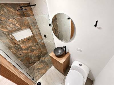 Apartamento en venta en Loma Del Indio, Medellín · foto 7 de 13