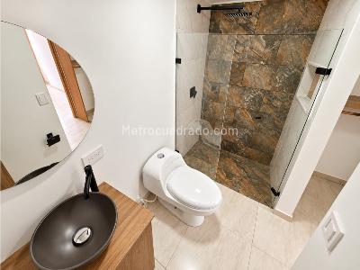 Apartamento en venta en Loma Del Indio, Medellín · foto 10 de 13