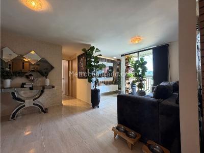 Apartamento en venta en San Antonio De Prado, Medellín · foto 2 de 11