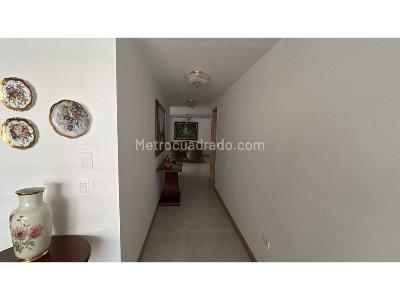 Apartamento de 3 alcobas en venta en Zuñiga, Envigado, 162 m² · foto 5 de 19