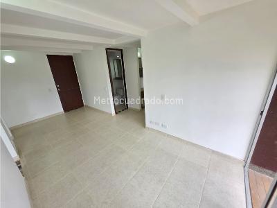 Apartamento en venta en Viviendas Del Sur, Itagüí · foto 5 de 14