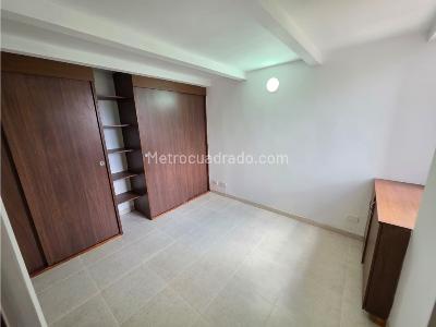 Apartamento en venta en Viviendas Del Sur, Itagüí · foto 8 de 14