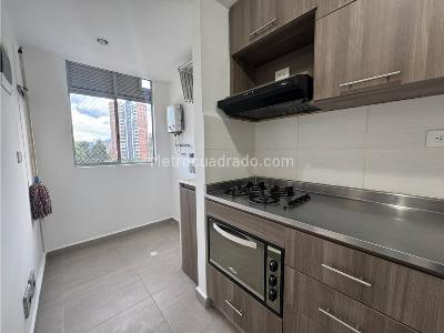 Apartamento en venta en Viviendas Del Sur, Itagüí · foto 8 de 17