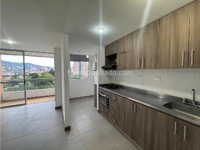 Apartamento en venta en Viviendas Del Sur, Itagüí · foto 10 de 17